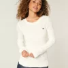 Cable-Knit Star Crew Sweater