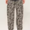 Camo Skater Baggy Painter Jeans