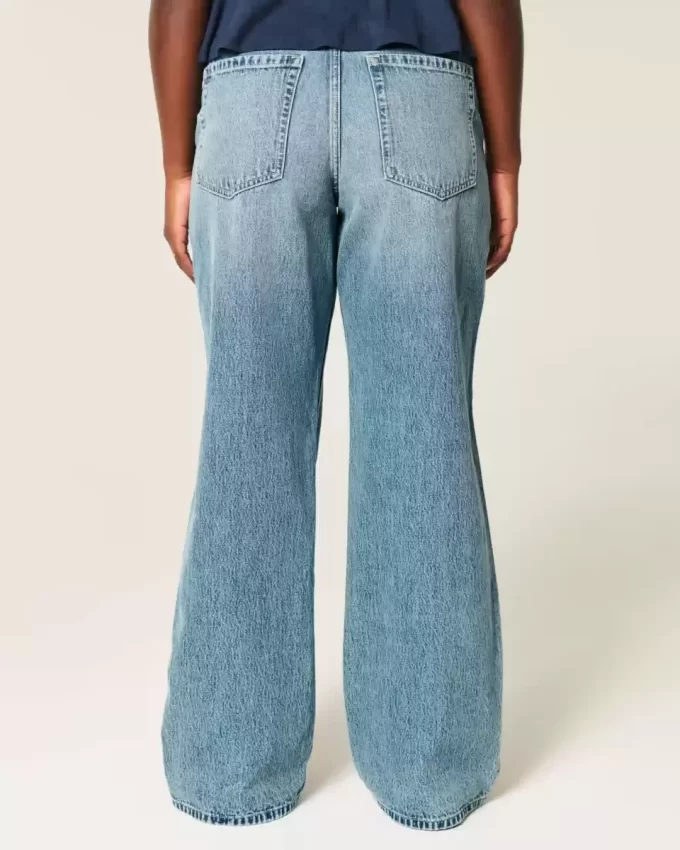 Curvy High-Rise Baggy Jeans