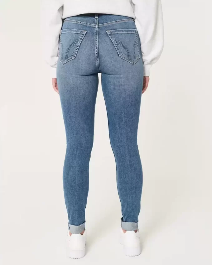 Curvy High-Rise Ripped Medium Wash Super Skinny Jeans