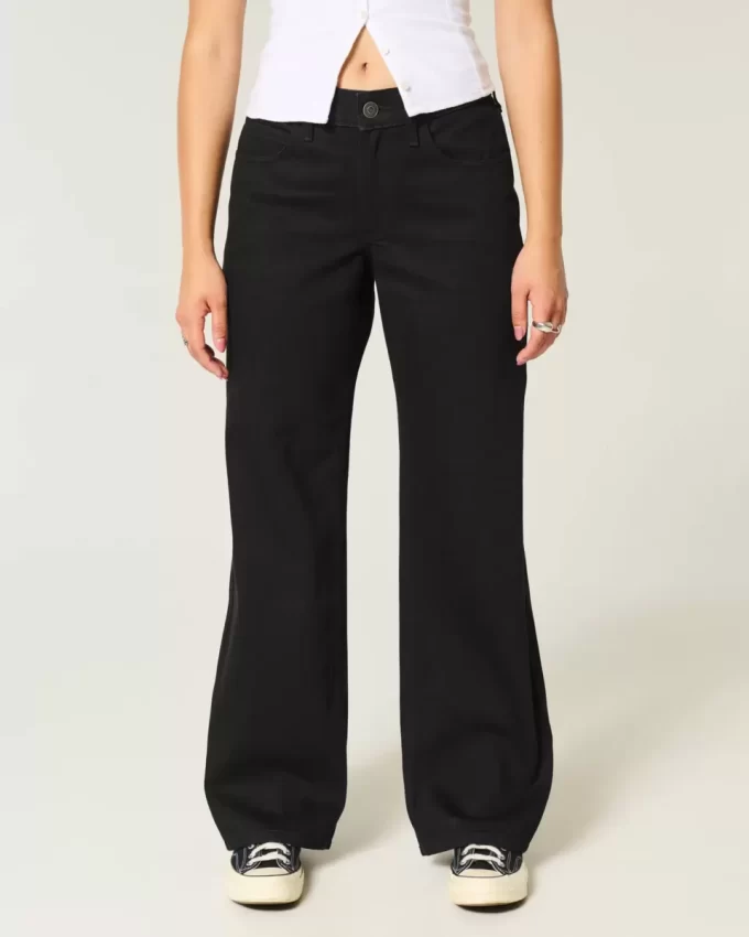 Curvy Low-Rise Black Baggy Jeans
