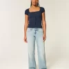 Curvy Low-Rise Light Wash Baggy Jeans