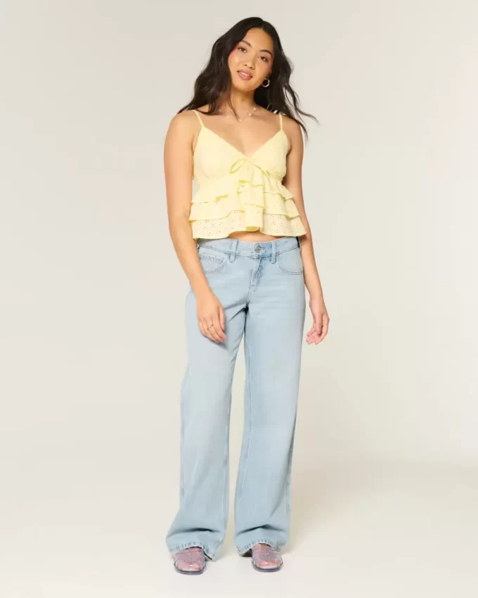 Curvy Low-Rise Light Wash Baggy Jeans
