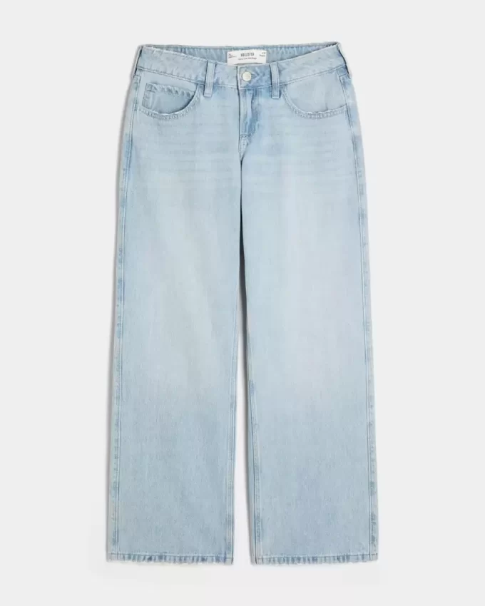 Curvy Low-Rise Light Wash Baggy Jeans