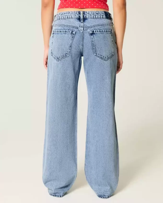 Curvy Low-Rise Ripped Medium Wash Baggy Jeans