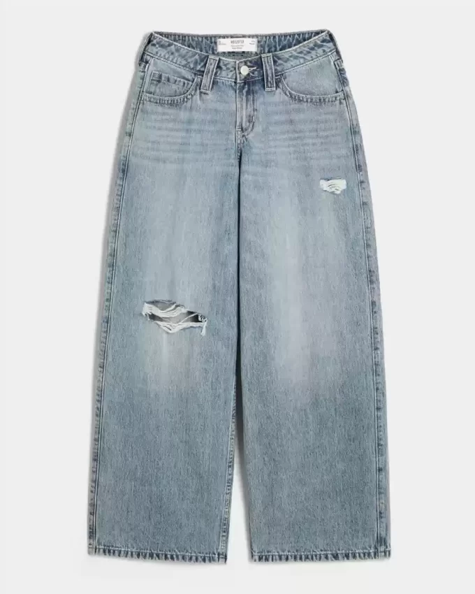 Curvy Low-Rise Ripped Medium Wash Super Baggy Jeans
