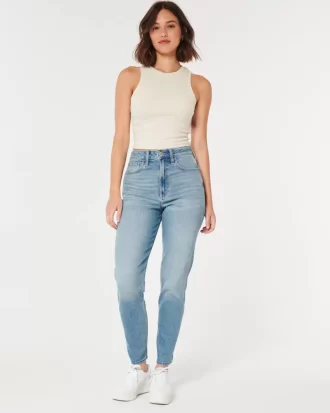 Curvy Ultra High-Rise Medium Wash Mom Jeans