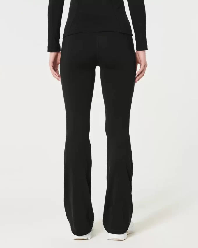 Gilly Hicks Active Recharge Flare Leggings