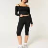 Gilly Hicks Active Recharge Foldover Waist Capri Pants