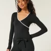Gilly Hicks Active Tipped Wrap Top