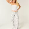 Heart Pocket Camo Wide-Leg Sweatpants