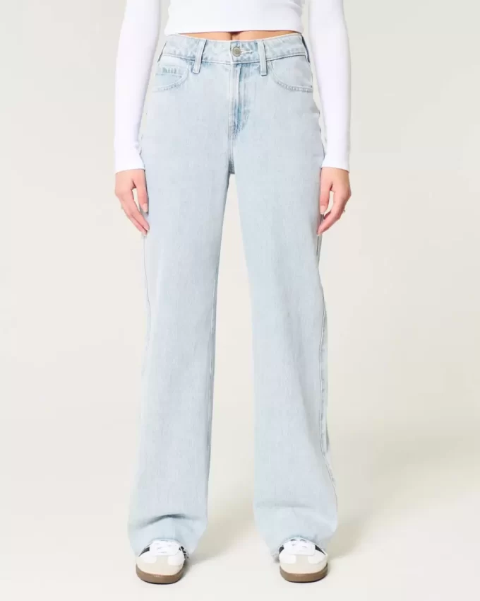 High-Rise Light Wash Baggy Jeans