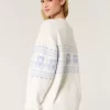 Hollister Comfy Cloud Teddy Bear Graphic Crew Sweater Hollister Comfy Cloud Teddy Bear Graphic Crew Sweater