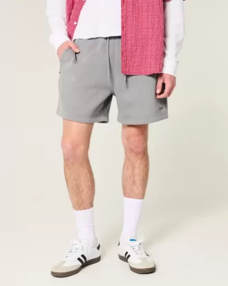 Hollister Feel Good Fleece Mid-Thigh Loose Shorts