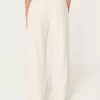 Hollister Livvy Low-Rise Wide-Leg Pants