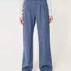 Hollister Livvy Ultra High-Rise Wide-Leg Pants