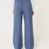 Hollister Livvy Ultra High-Rise Wide-Leg Pants