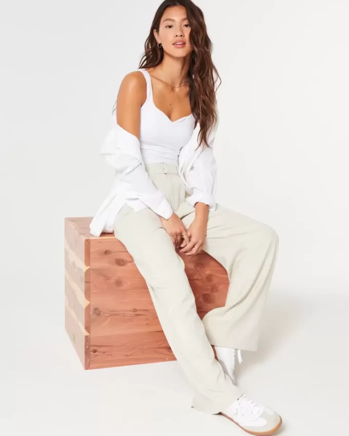 Hollister Livvy Ultra High-Rise Wide-Leg Pants