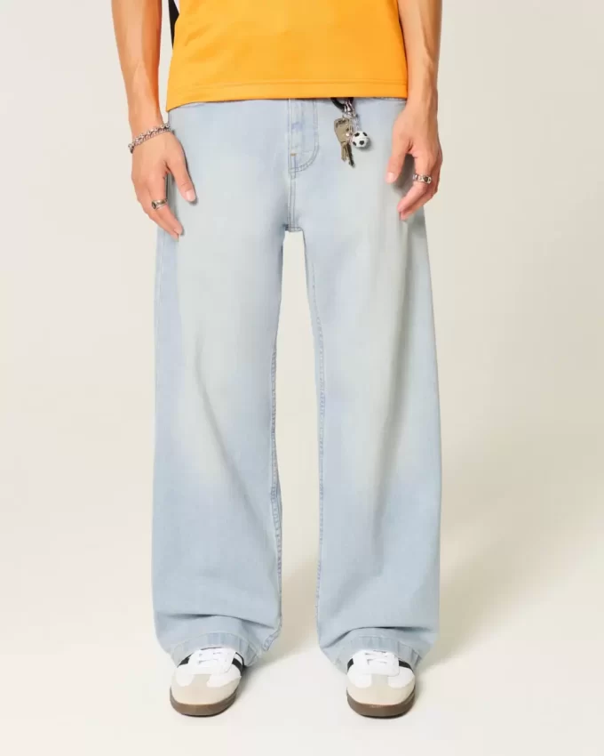 Light Wash Super Baggy Jeans