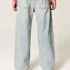 Light Wash Super Baggy Jeans