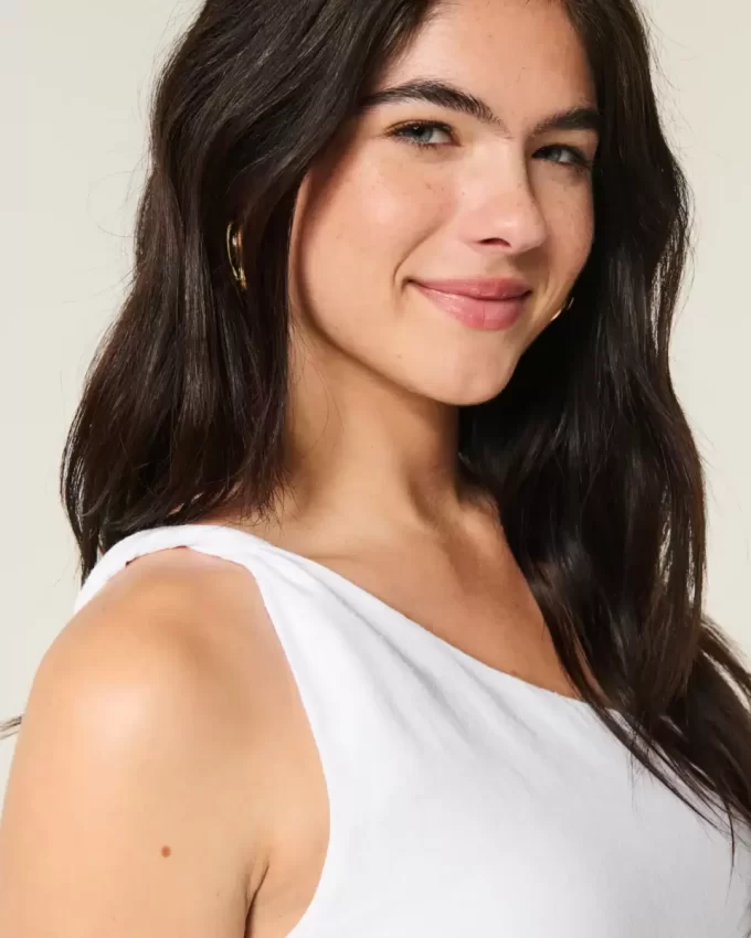 Linen-Blend One-Shoulder Top