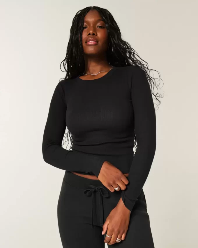 Long-Sleeve Crew Top