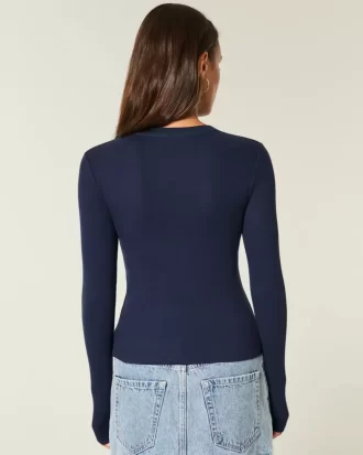 Long-Sleeve Crew Top