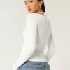 Long-Sleeve Halter Tie Sweater Long-Sleeve Halter Tie Sweater