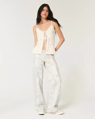 Low-Rise Camo Baggy Jeans