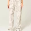 Low-Rise Camo Baggy Jeans