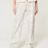 Low-Rise Camo Baggy Jeans