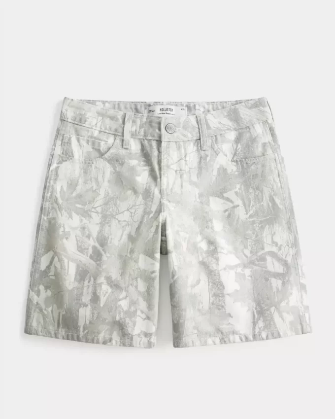 Low-Rise Camo Baggy Jort