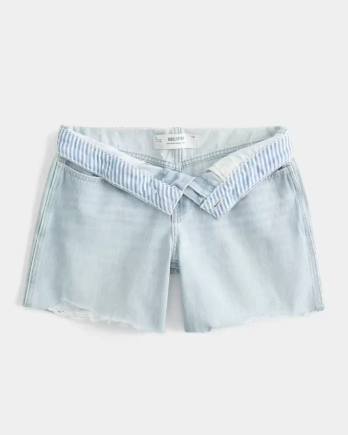 Low-Rise Light Wash Baggy Denim Shorts 5″