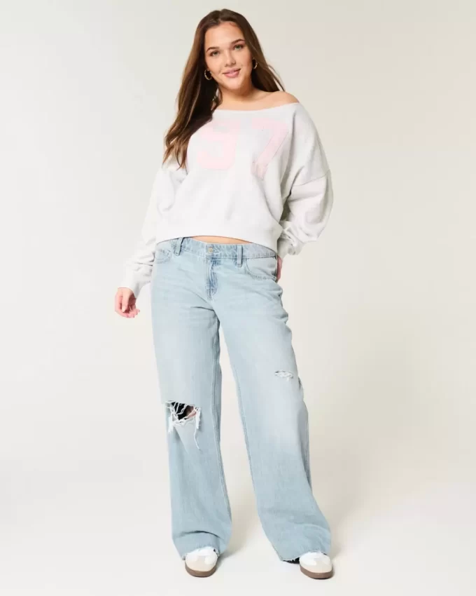 Low-Rise Ripped Light Wash Baggy Jeans