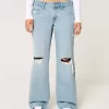 Low-Rise Ripped Light Wash Baggy Jeans