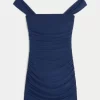 Mesh Off-the-Shoulder Bodycon Dress