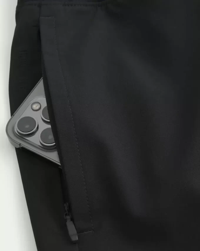 Mid-Thigh Hybrid Active Shorts