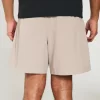 Mid-Thigh Hybrid Active Shorts
