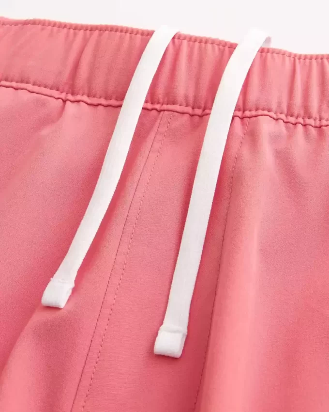 Mid-Thigh Hybrid Active Shorts