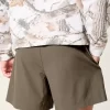 Mid-Thigh Hybrid Active Shorts