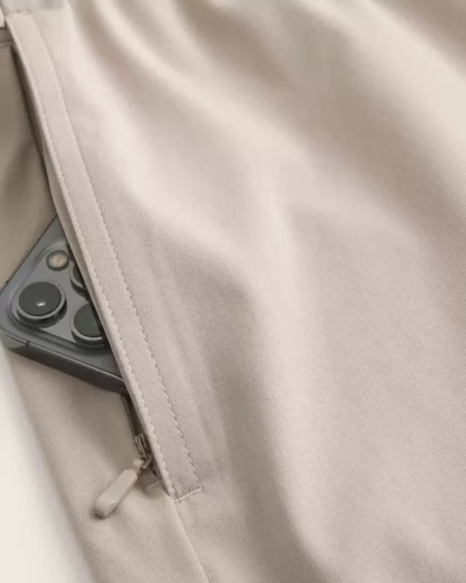 Mid-Thigh Hybrid Active Shorts