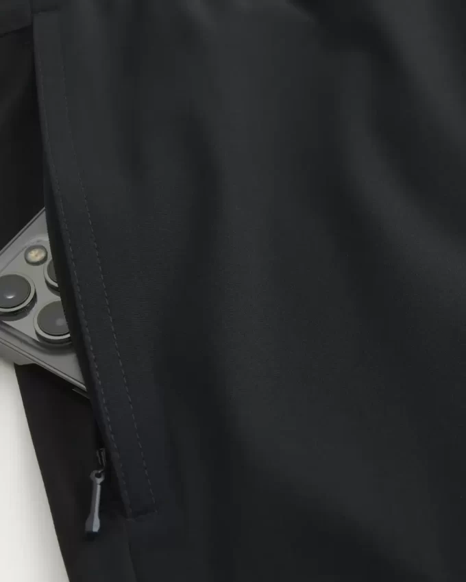 Mid-Thigh Hybrid Active Shorts