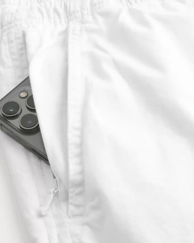 Mid-Thigh Twill Pull-On Shorts