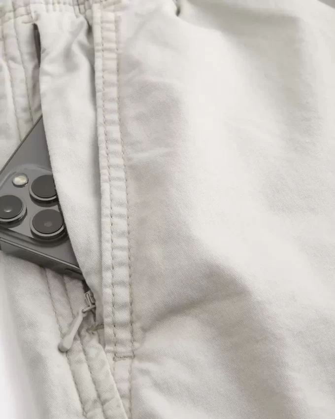 Mid-Thigh Twill Pull-On Shorts