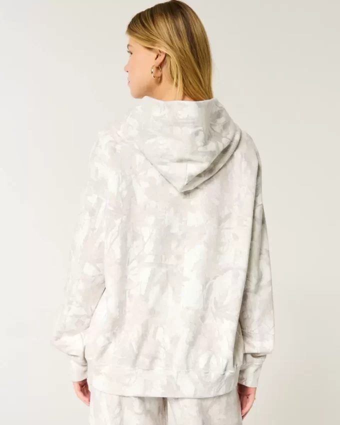 Oversized Camo Hoodie Oversized Camo Hoodie