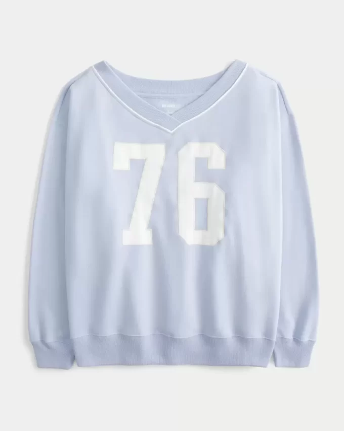 Oversized Number Graphic V-Neck Sweatshirt Oversized Number Graphic V-Neck Sweatshirt