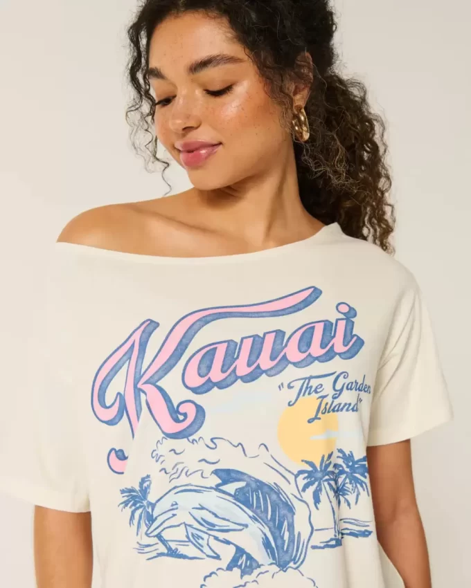 Oversized Off-the-Shoulder Kauai Graphic Tee Oversized Off-the-Shoulder Kauai Graphic Tee