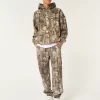 Relaxed Fleece Logo Joggers