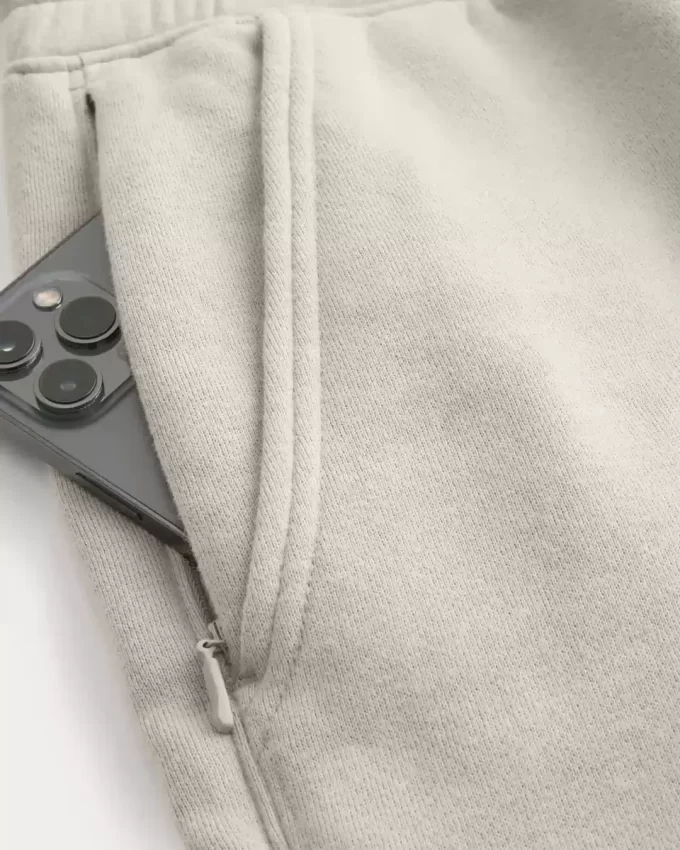 Relaxed Fleece Logo Joggers