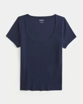 Scoop T-Shirt